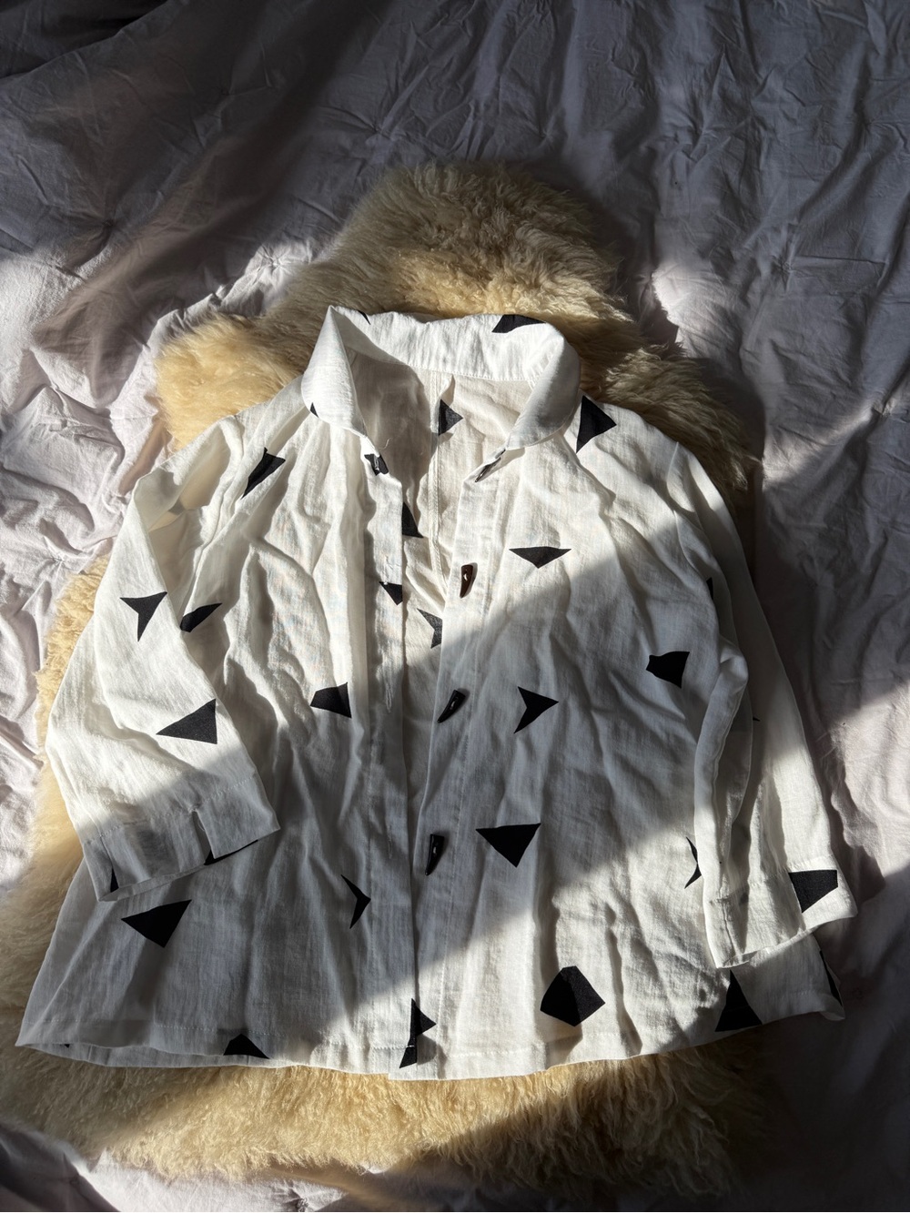 Fridaze Linen Black and White Triangle Pattern